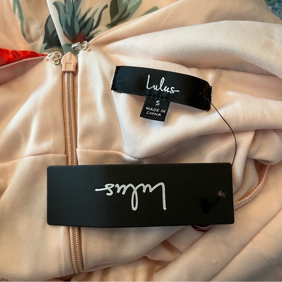 Lulus Garden Meandering Blush Floral Print Maxi Dress Size Small Pink Peach NWT - Picture 13 of 14